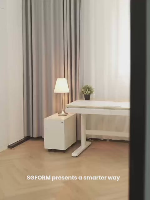 Teenager and Kids Adjustable Table